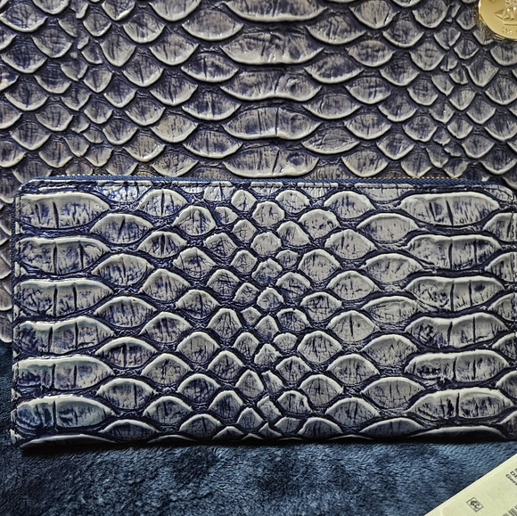 BRAHMIN Demin Cruz - Picture 7 of 11